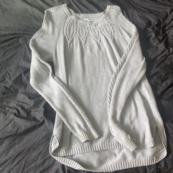 Grey pullover sweater